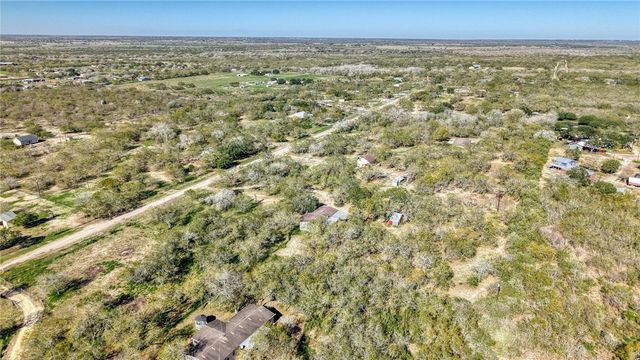 5730 Mockingbird, Mathis, TX 78368