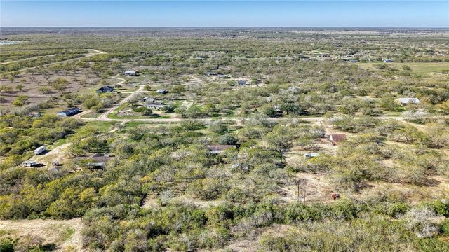 5730 Mockingbird, Mathis, TX 78368