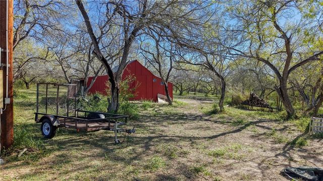 5730 Mockingbird, Mathis, TX 78368