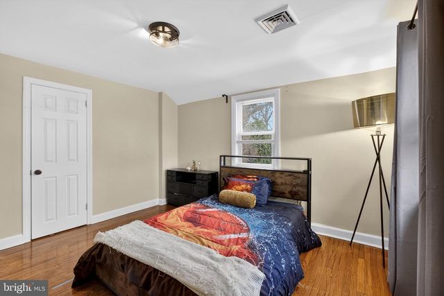 1 MARION AVE, Claymont, DE 19703