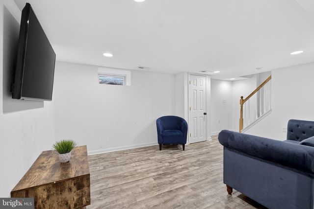 1 MARION AVE, Claymont, DE 19703