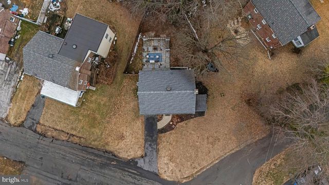 1 MARION AVE, Claymont, DE 19703