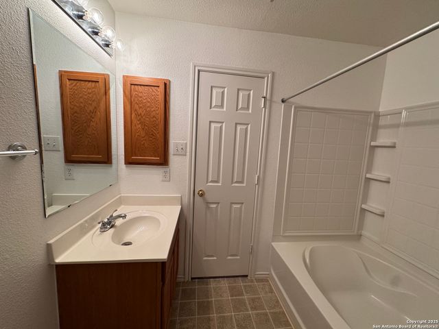 8027 Seatide, San Antonio, TX 78249