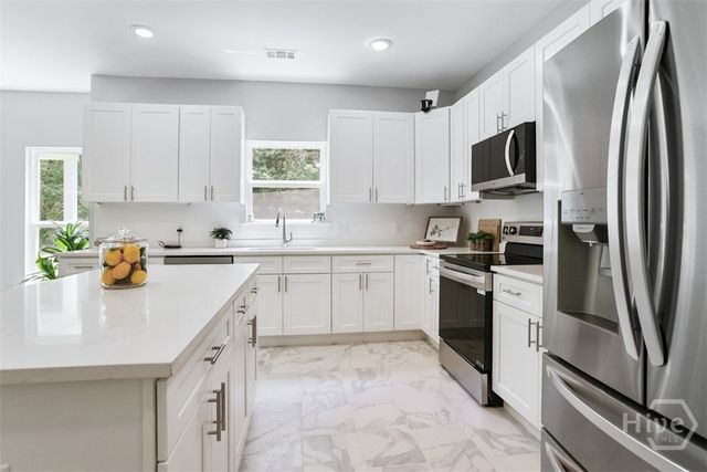 222 Skinner Avenue N, Pooler, GA 31322