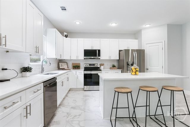 222 Skinner Avenue N, Pooler, GA 31322