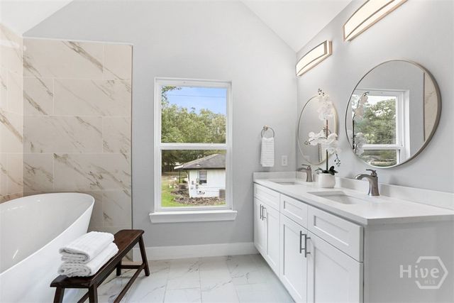 222 Skinner Avenue N, Pooler, GA 31322