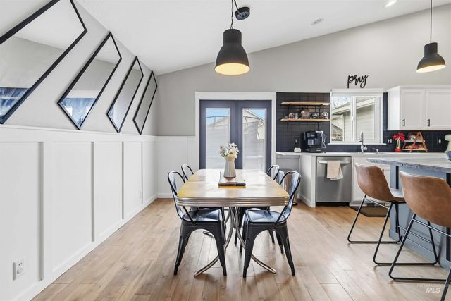 1350 W Jacksnipe Dr, Meridian, ID 83642