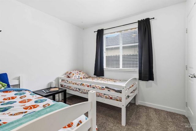 1350 W Jacksnipe Dr, Meridian, ID 83642