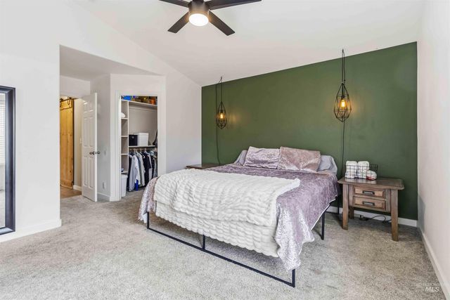 1350 W Jacksnipe Dr, Meridian, ID 83642