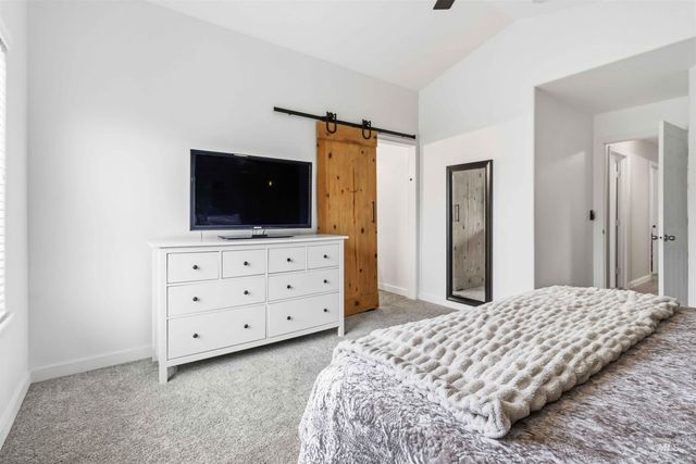 1350 W Jacksnipe Dr, Meridian, ID 83642