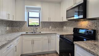 50 W 28th St 52, Hialeah, FL 33010