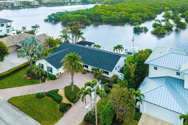 5 Inlet Cay Drive, Ocean Ridge, FL 33435
