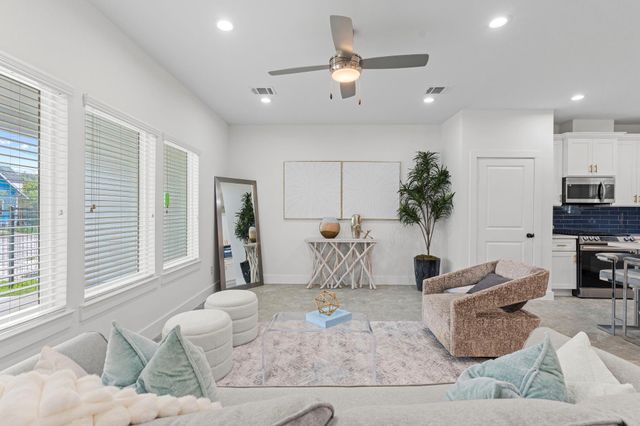 1517 Egypt Street, Houston, TX 77009