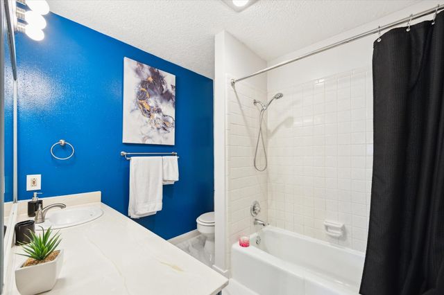503 N Post Oak Lane 503, Houston, TX 77024