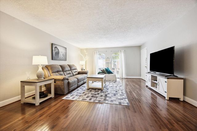 503 N Post Oak Lane 503, Houston, TX 77024