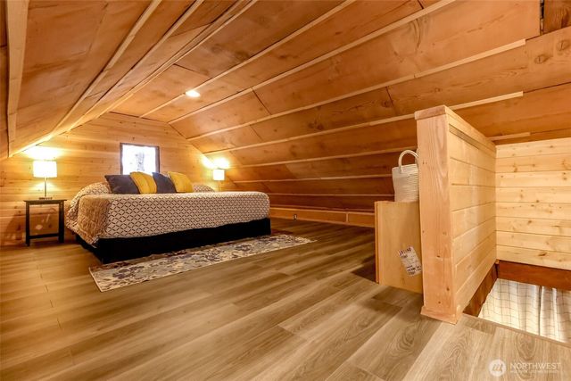 32113 Whitman Lake Drive E, Graham, WA 98338