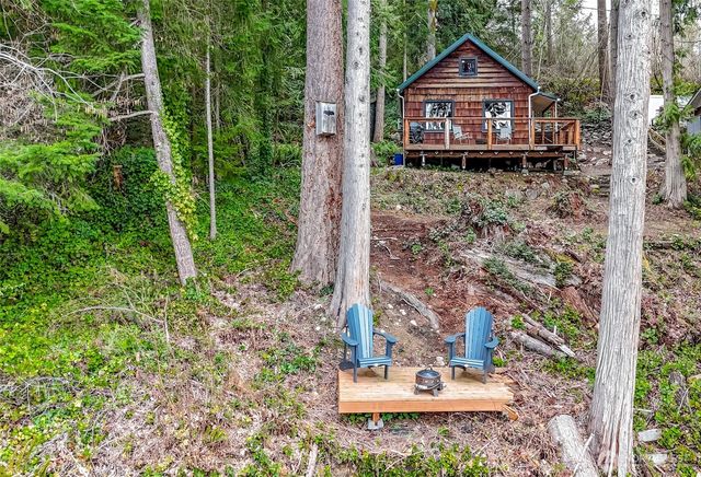 32113 Whitman Lake Drive E, Graham, WA 98338