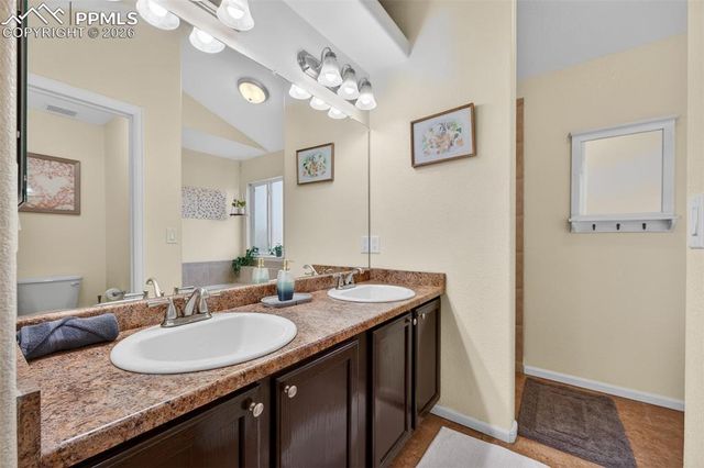 5236 Stone Fence Drive, Colorado Springs, CO 80922