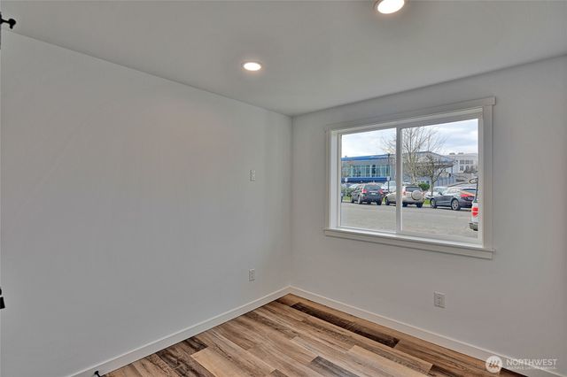 2405 Rockefeller Ave, Everett, WA 98201