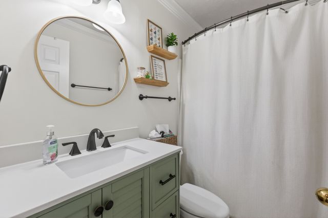 136 Holt Hills Rd, Nashville, TN 37211