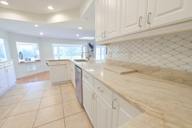 3300 SW 62ND LANE, Gainesville, FL 32608