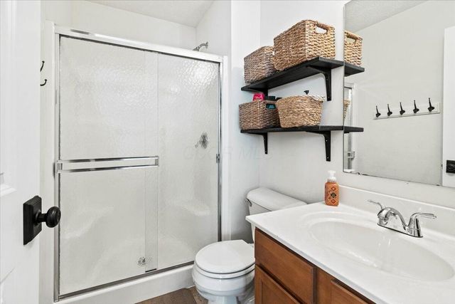 800 Brevard Circle, Pickerington, OH 43147