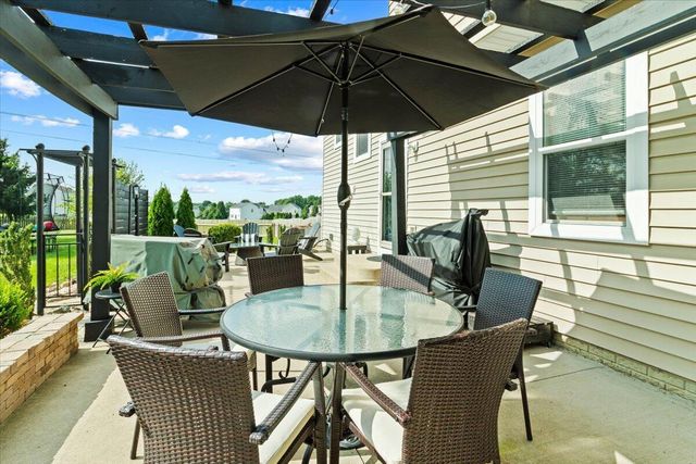 800 Brevard Circle, Pickerington, OH 43147