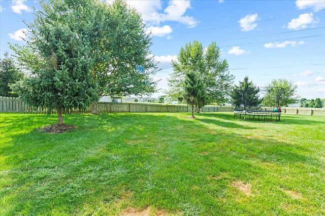 800 Brevard Circle, Pickerington, OH 43147