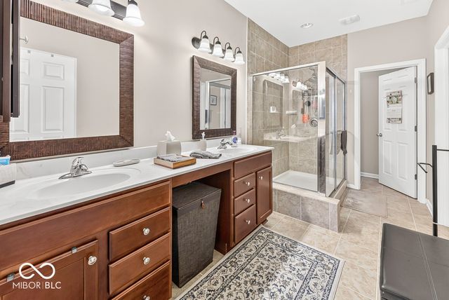 1242 Northcraft Court, Franklin, IN 46131