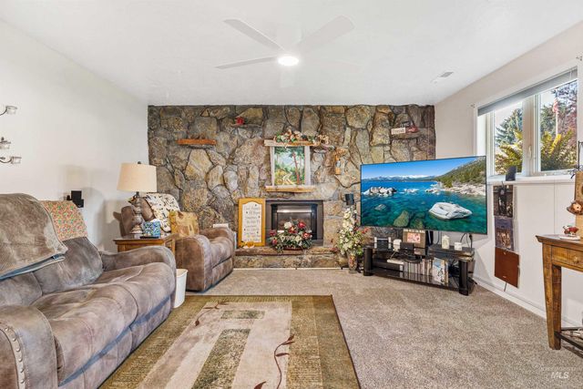 2271 Sherwood Dr., Twin Falls, ID 83301