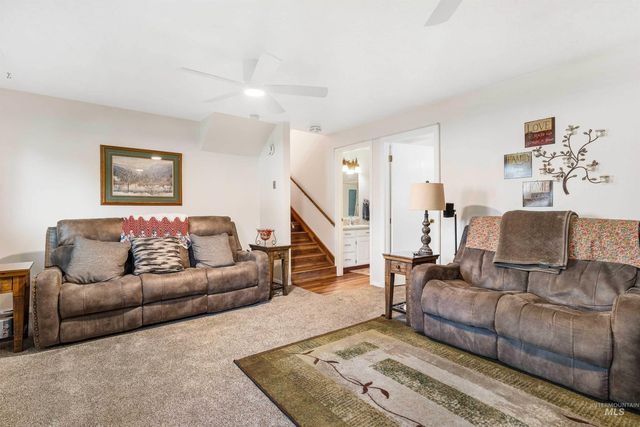 2271 Sherwood Dr., Twin Falls, ID 83301