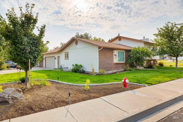 2271 Sherwood Dr., Twin Falls, ID 83301