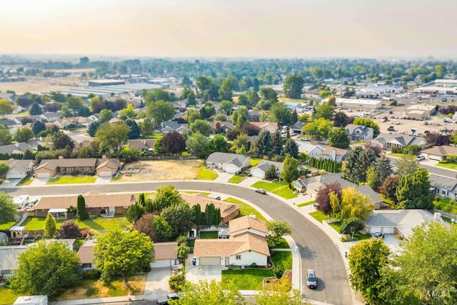2271 Sherwood Dr., Twin Falls, ID 83301