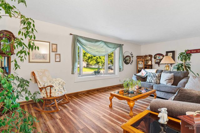 2271 Sherwood Dr., Twin Falls, ID 83301