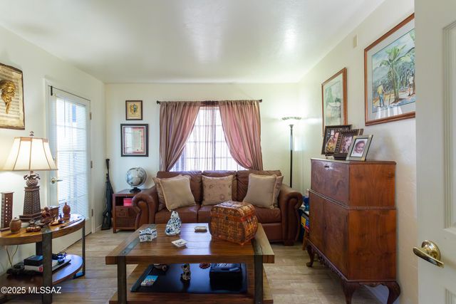 21 Kachina, Rio Rico, AZ 85648