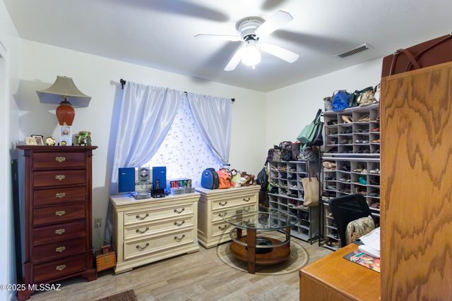 21 Kachina, Rio Rico, AZ 85648