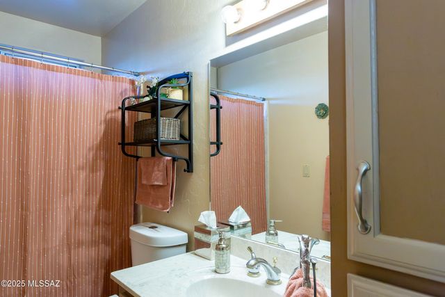 21 Kachina, Rio Rico, AZ 85648