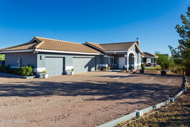 21 Kachina, Rio Rico, AZ 85648