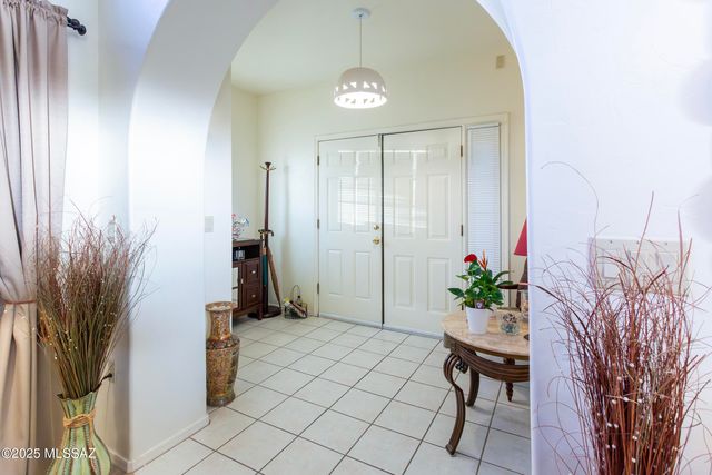 21 Kachina, Rio Rico, AZ 85648