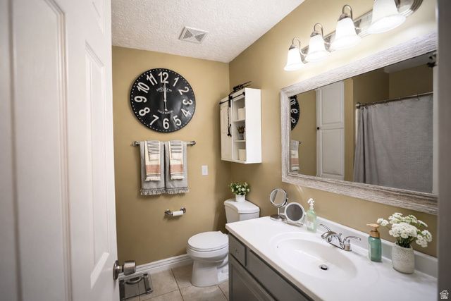 10564 S WEEPING WILLOW DR, Sandy, UT 84070