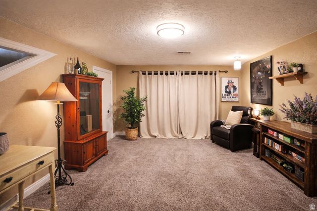 10564 S WEEPING WILLOW DR, Sandy, UT 84070