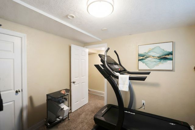 10564 S WEEPING WILLOW DR, Sandy, UT 84070