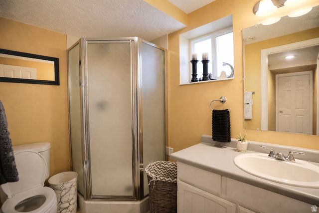 10564 S WEEPING WILLOW DR, Sandy, UT 84070