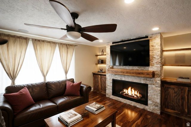 10564 S WEEPING WILLOW DR, Sandy, UT 84070