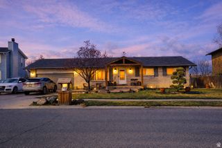 10564 S WEEPING WILLOW DR, Sandy, UT 84070