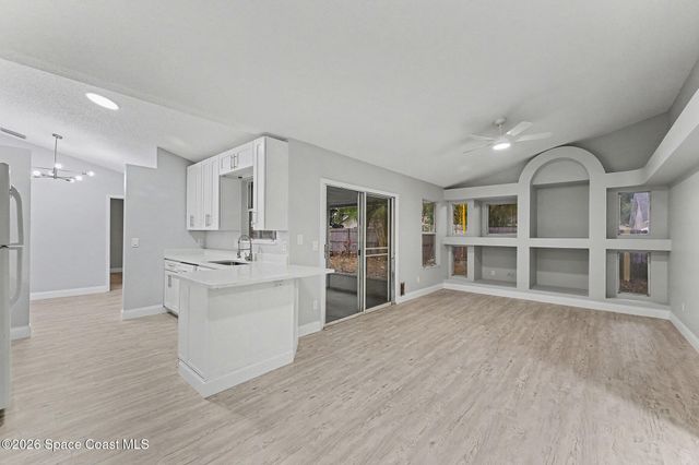 876 Brookview Lane, Rockledge, FL 32955