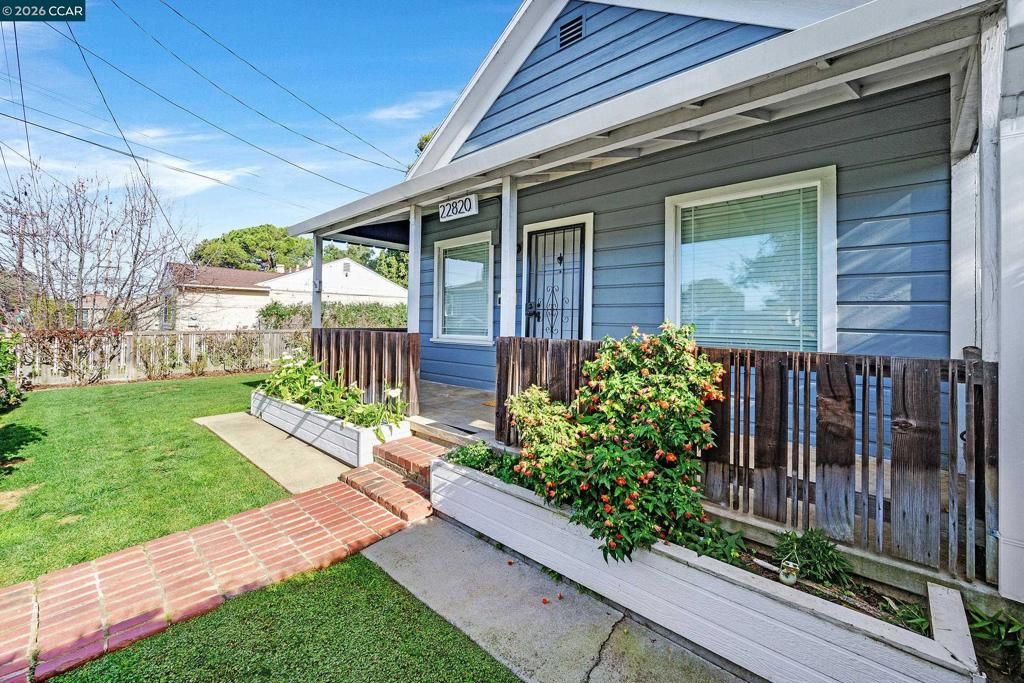 Image 2 of property listing at 22820 22820 5th St, Hayward, CA 94541