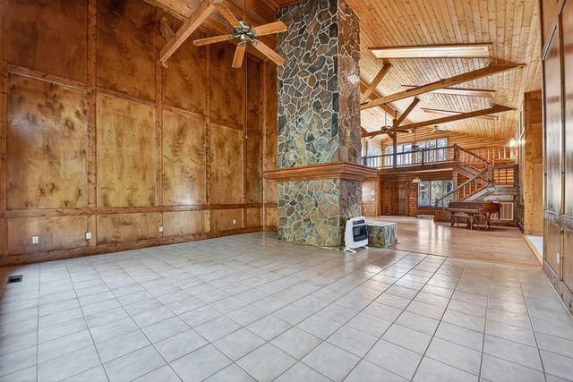 200 Lookiba Lane, Ellijay, GA 30540