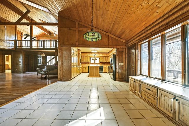 200 Lookiba Lane, Ellijay, GA 30540