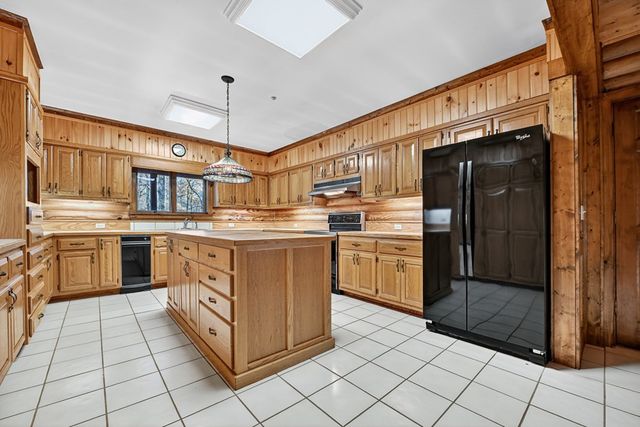 200 Lookiba Lane, Ellijay, GA 30540